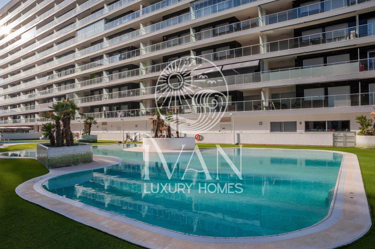 Casa Santiago Ivan Luxury Homes 9ªplta Posterior 1ªlinea オロペサ・デル・マール エクステリア 写真