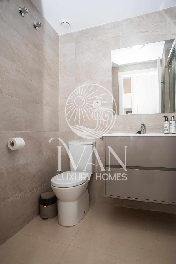 Casa Santiago Ivan Luxury Homes 9ªplta Posterior 1ªlinea オロペサ・デル・マール エクステリア 写真