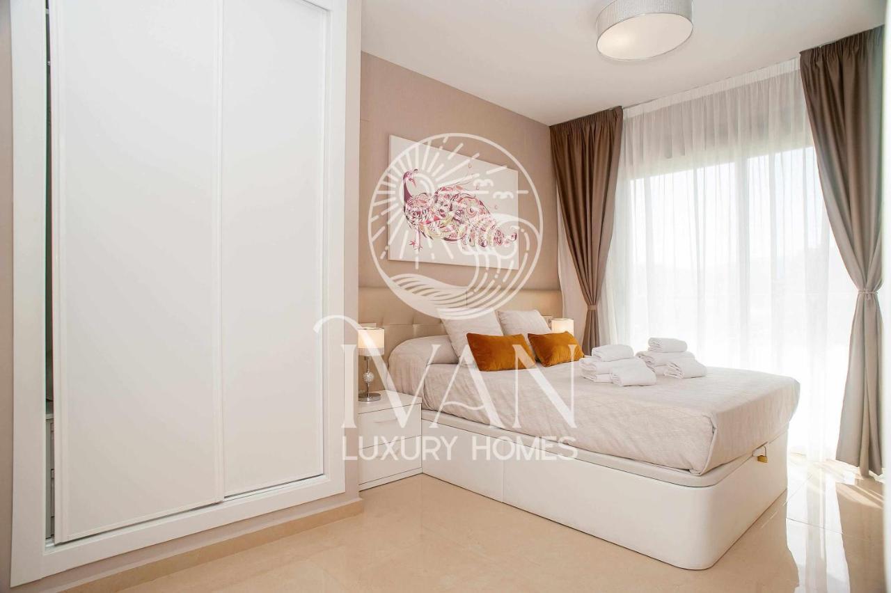 Casa Santiago Ivan Luxury Homes 9ªplta Posterior 1ªlinea オロペサ・デル・マール エクステリア 写真